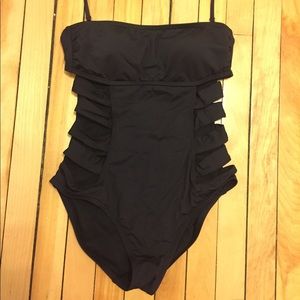Kenneth Cole Reaction One-Piece Cutout swimsuit